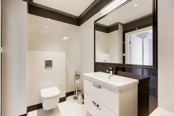 Business Bathroom Remodeling in Yakima